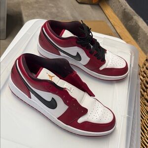 Nike Men's Burgundy and White Sneakers